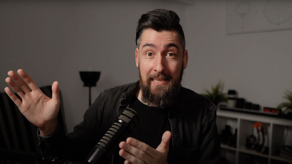 YouTube-Lights-setup-Key-light-example-face
